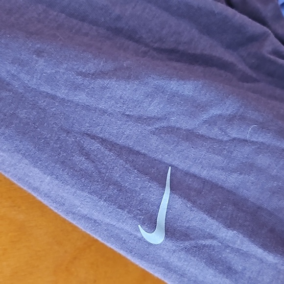 Nike lightweight raglan style hoodie. - Picture 7 of 8